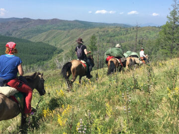 Saraa's Horse Trek Mongolia | Thunkel Trek